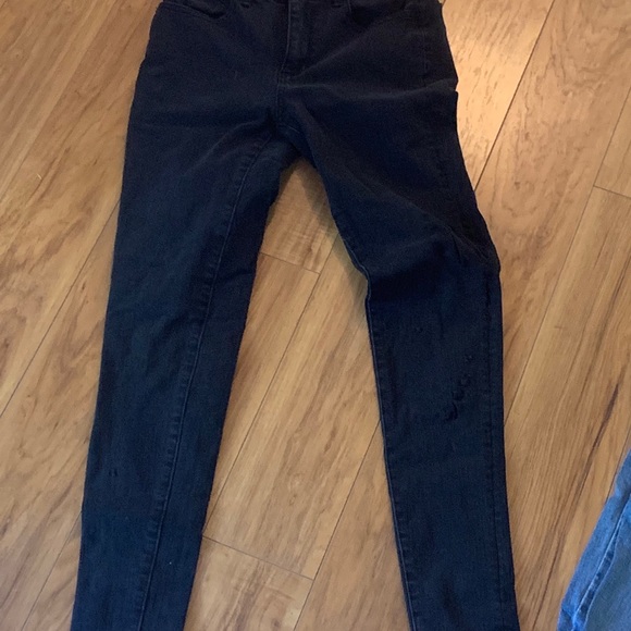 Jeans - Picture 2 of 3